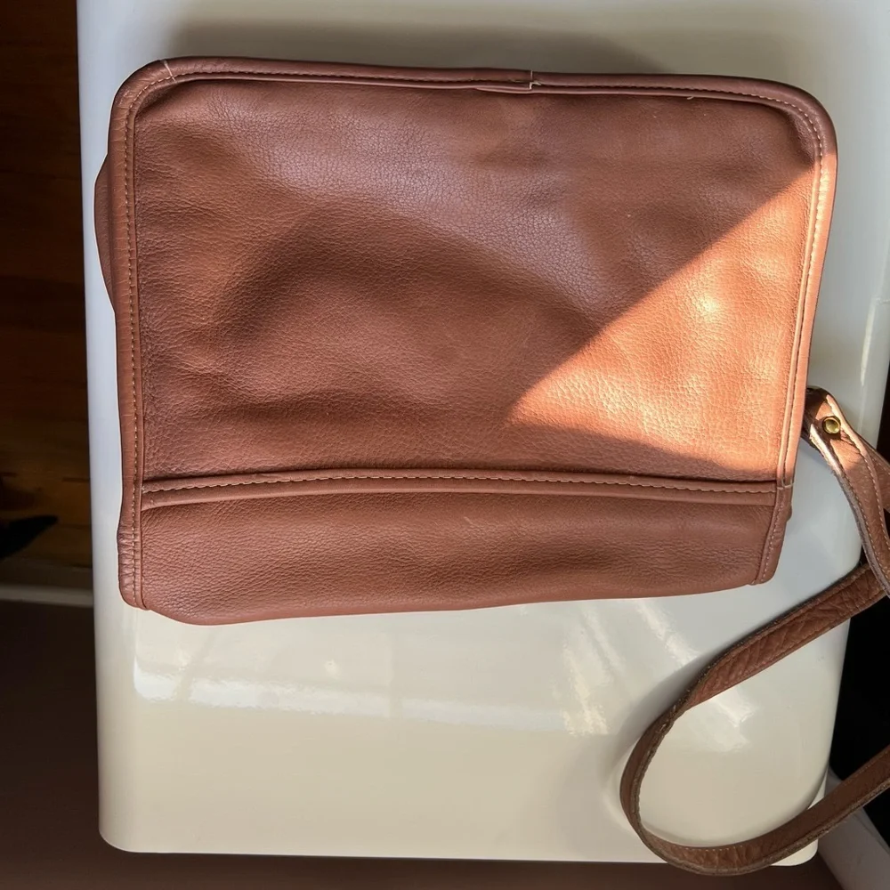 Vintage Letisse‎ Brown Leather Crossbody Flap Bag